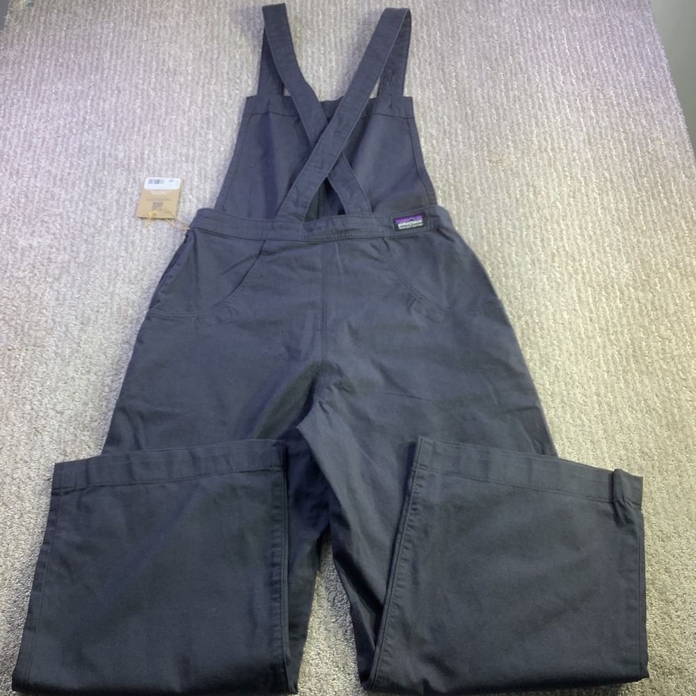 Patagonia Womens Stand Up Cropped Overalls Smolder Blue Size 4 NWT - Picture 3 of 13